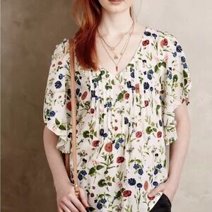 Anthropologie Maeve Fluttered Maya Strawberries Roses Floral Blouse Top Size 2